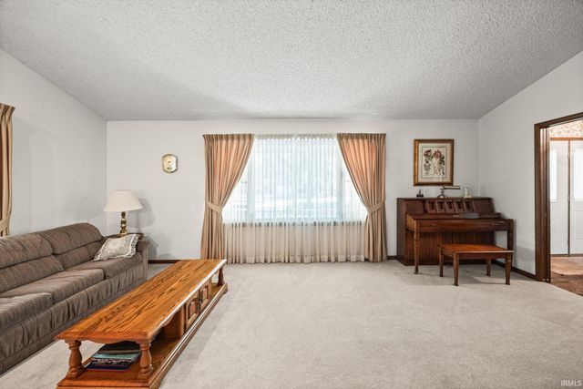 70 Harvest Drive, Lafayette, IN 47905