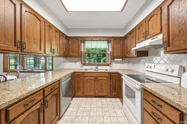 70 Harvest Drive, Lafayette, IN 47905