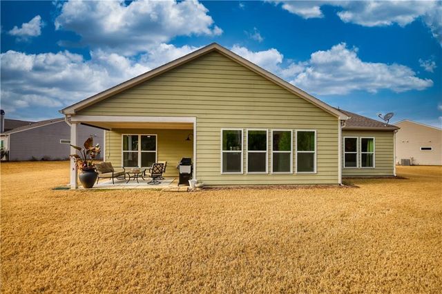 1011 Slip Path, Greensboro, GA 30642