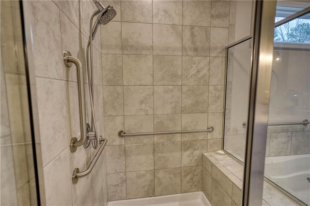 1011 Slip Path, Greensboro, GA 30642