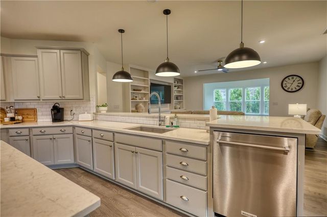 1011 Slip Path, Greensboro, GA 30642