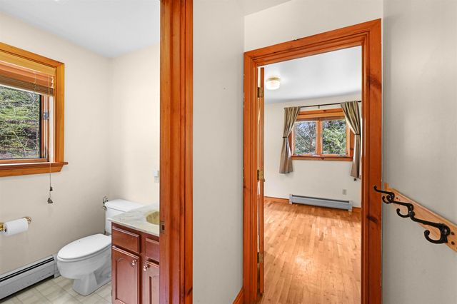 209 County Farm Road, Cambridge, VT 05444