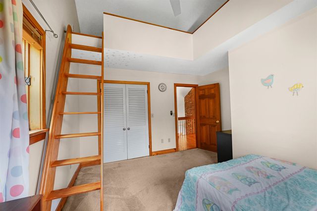 209 County Farm Road, Cambridge, VT 05444