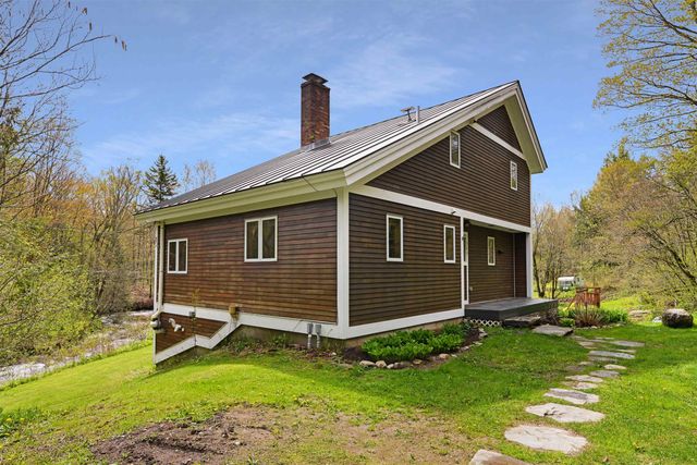 209 County Farm Road, Cambridge, VT 05444