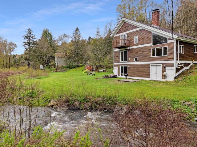 209 County Farm Road, Cambridge, VT 05444
