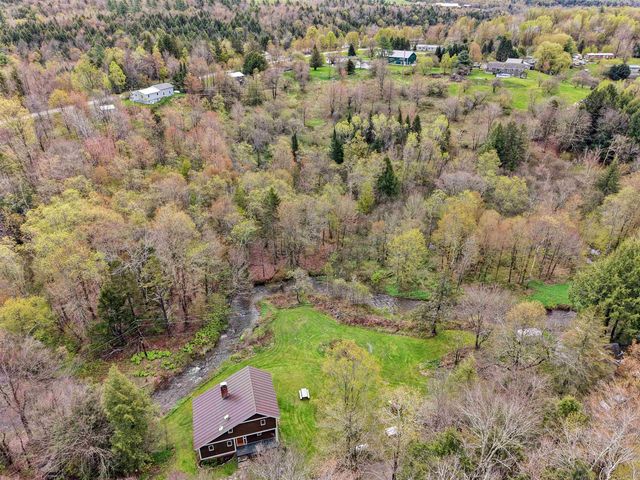 209 County Farm Road, Cambridge, VT 05444