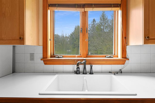 209 County Farm Road, Cambridge, VT 05444