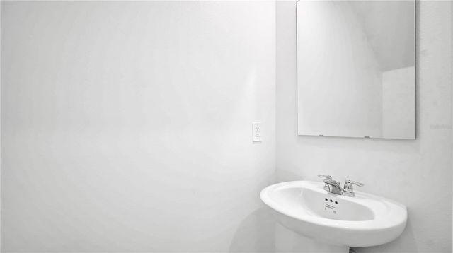 1713 WHITE WATER COURT, Davenport, FL 33837