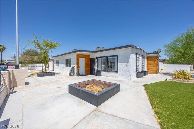 1310 Eastwood Drive, Las Vegas, NV 89104