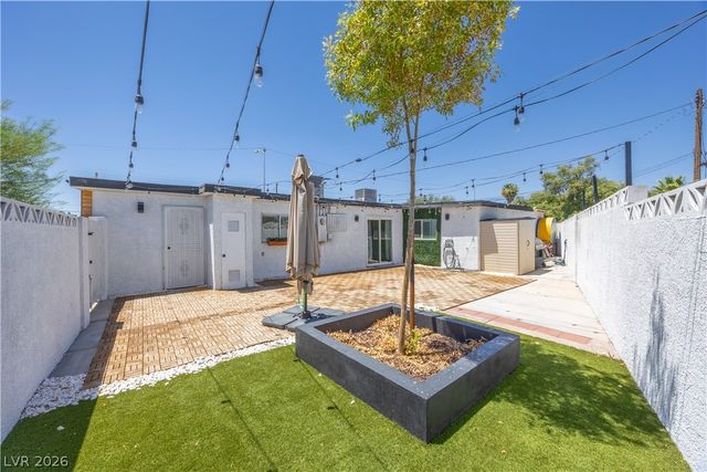 1310 Eastwood Drive, Las Vegas, NV 89104