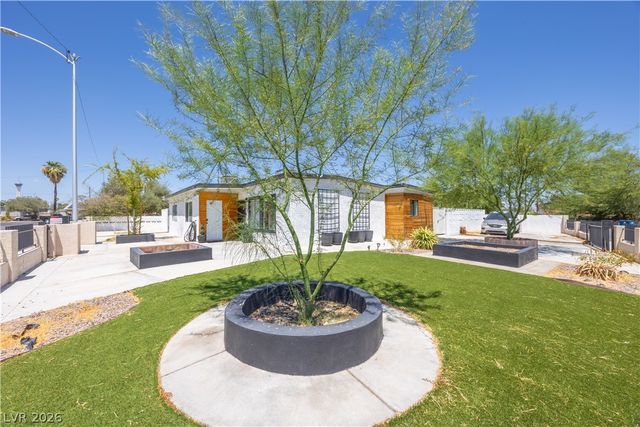 1310 Eastwood Drive, Las Vegas, NV 89104