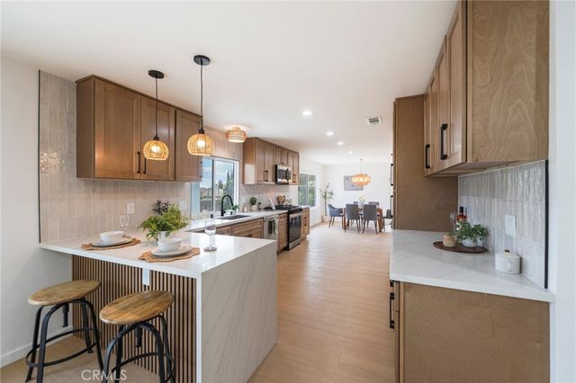 938 Oakcrest, Brea, CA 92821