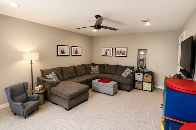 1912 E Spring Valley Road, Richardson, TX 75081