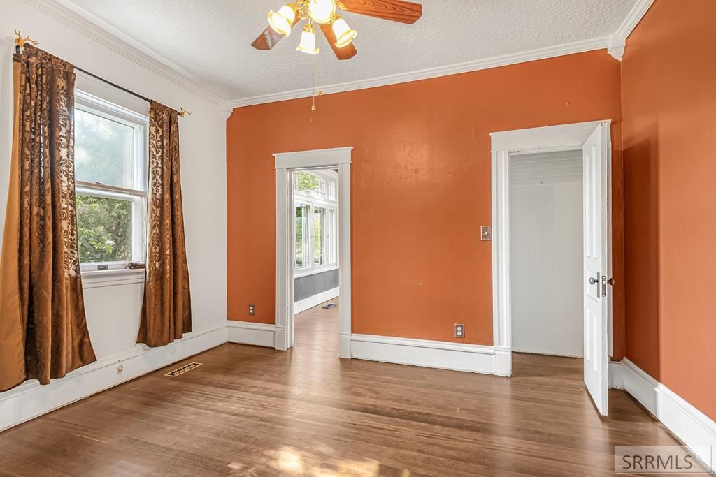 Image 11 of property listing at 355 6th Street, Idaho Falls, ID 83401