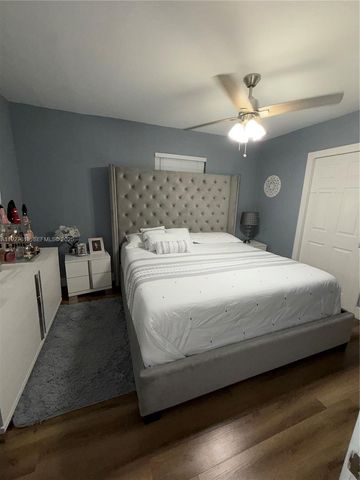 100 NE 171st Ter, Miami, FL 33162