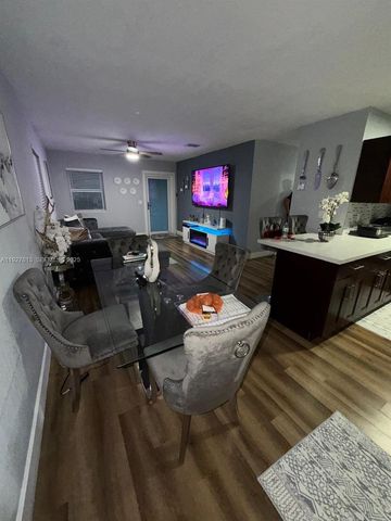 100 NE 171st Ter, Miami, FL 33162