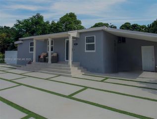 100 NE 171st Ter, Miami, FL 33162