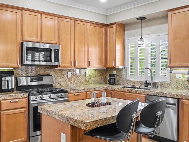 1100 Wabesco Place, San Jose, CA 95125