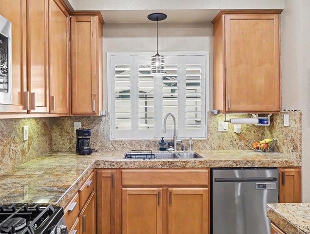 1100 Wabesco Place, San Jose, CA 95125