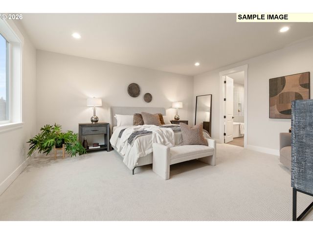 6157 Skyline Dr, West Linn, OR 97068