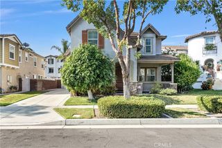 7862 Holland Park Ct, Chino, CA 91708