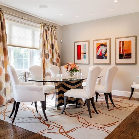 287 Langley Rd 6, Newton, MA 02459