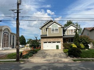 1210 Orchard Ter, Linden City, NJ 07036