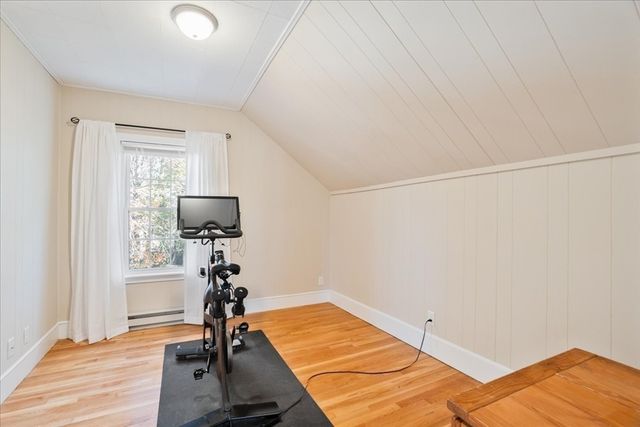 20 Lafayette St, North Attleboro, MA 02760