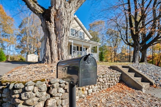 20 Lafayette St, North Attleboro, MA 02760