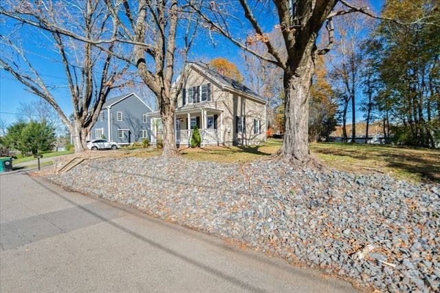 20 Lafayette St, North Attleboro, MA 02760