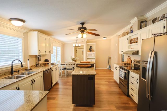 8 Fox Den Trail, Mount Ida, AR 71957