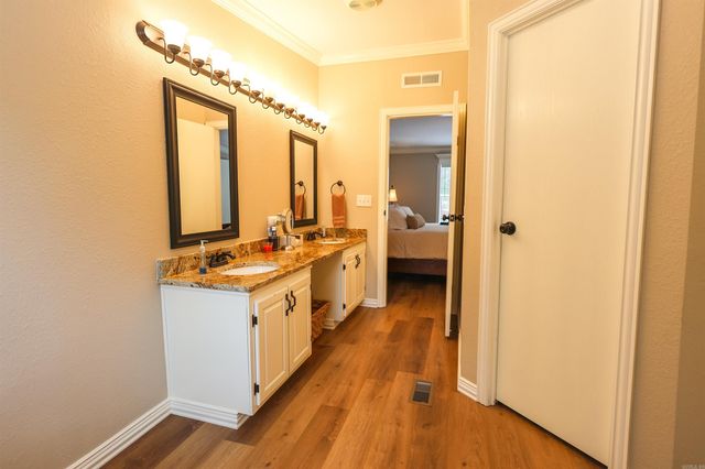 8 Fox Den Trail, Mount Ida, AR 71957