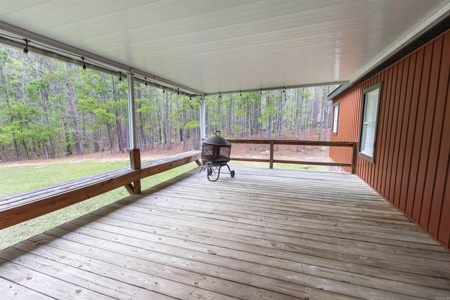 8 Fox Den Trail, Mount Ida, AR 71957