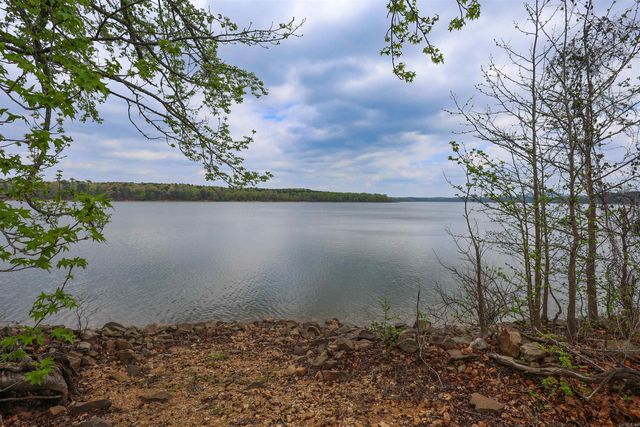 8 Fox Den Trail, Mount Ida, AR 71957