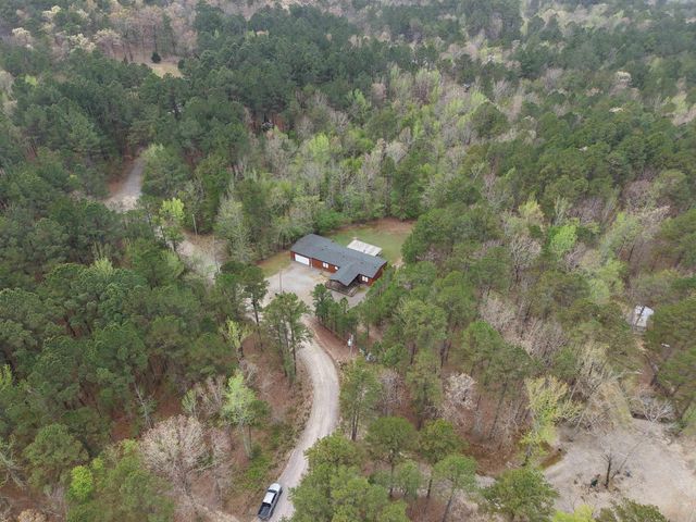 8 Fox Den Trail, Mount Ida, AR 71957