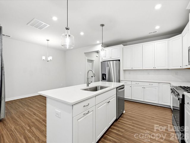 3106 Finchborough Court 243, Charlotte, NC 28269