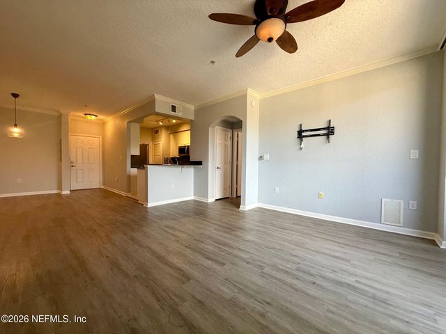 8539 GATE PARKWAY Parkway W 9333, Jacksonville, FL 32216