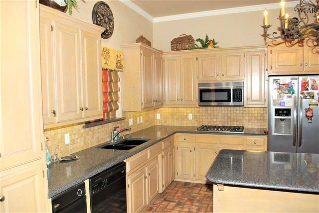 3 SAND PIPER STREET, Wichita Falls, TX 76308