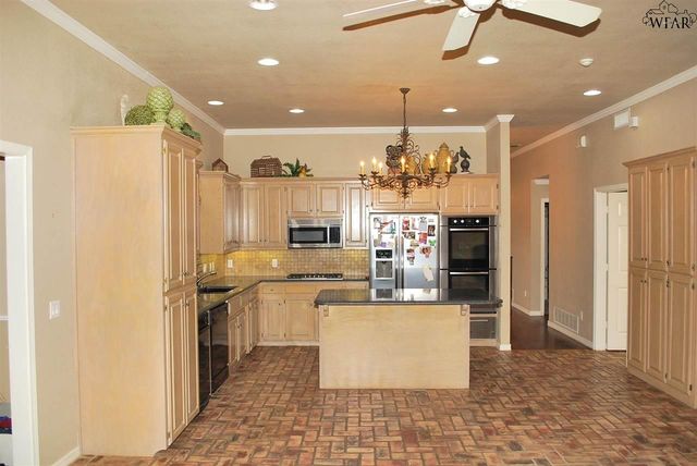 3 SAND PIPER STREET, Wichita Falls, TX 76308