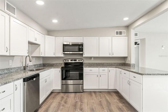 11200 HARDING DRIVE, Port Richey, FL 34668