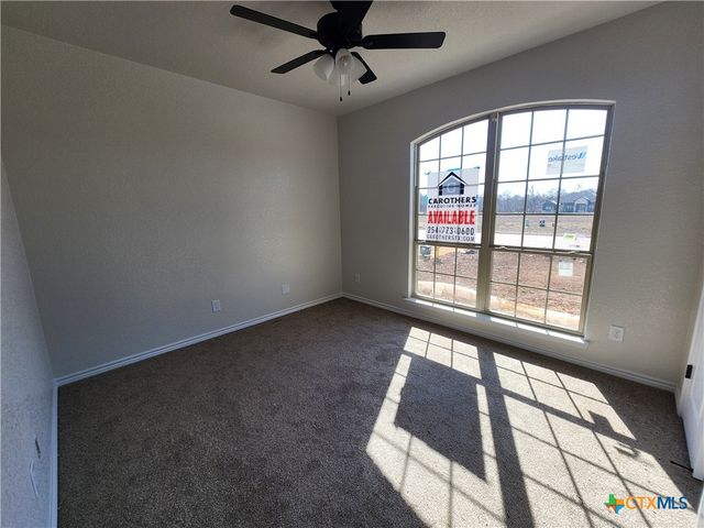 712 Golden Eagle Drive, Salado, TX 76571