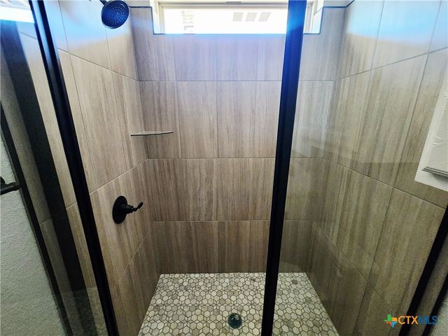 712 Golden Eagle Drive, Salado, TX 76571