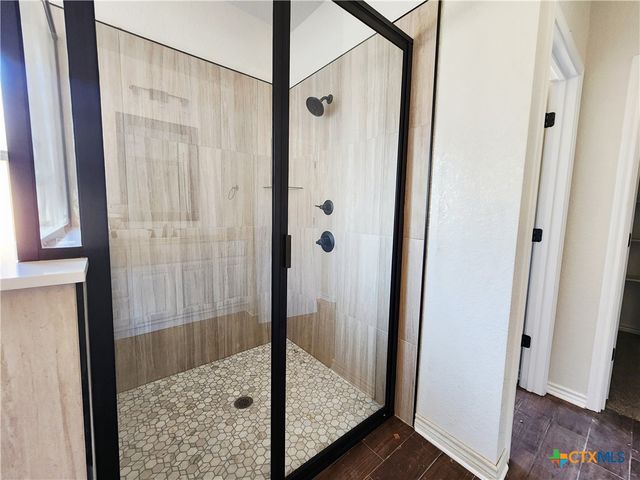 712 Golden Eagle Drive, Salado, TX 76571