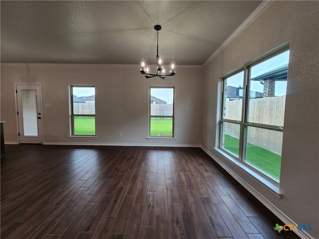 712 Golden Eagle Drive, Salado, TX 76571