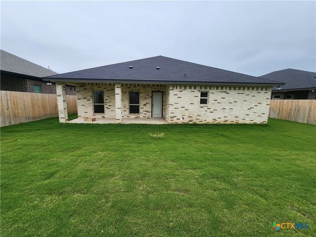 712 Golden Eagle Drive, Salado, TX 76571