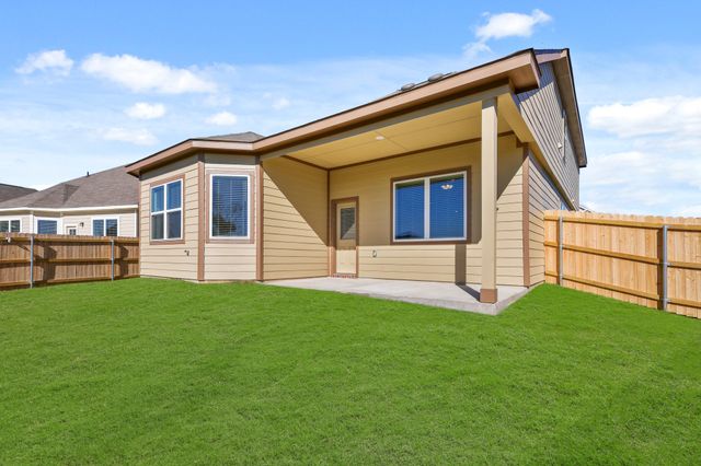 5025 Wellborn Road, Fort Worth, TX 76036