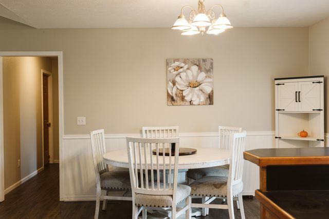 1637 E 541st Road, Brighton, MO 65617