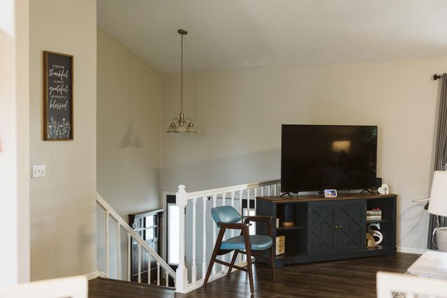 1637 E 541st Road, Brighton, MO 65617