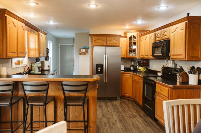 1637 E 541st Road, Brighton, MO 65617