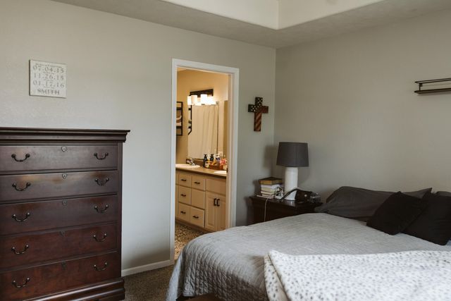 1637 E 541st Road, Brighton, MO 65617